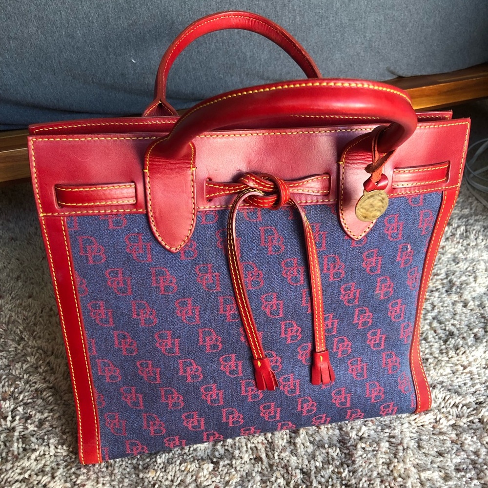 Dooney and Bourke Handbag